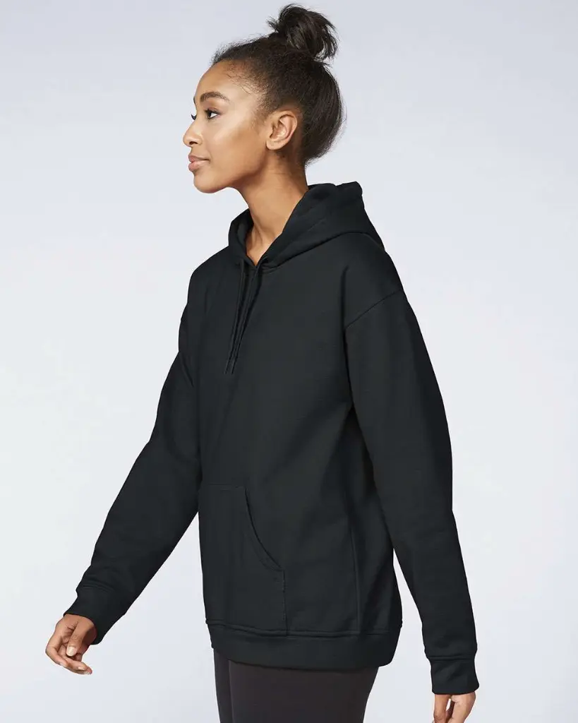 Gildan_SF500_Black_Side_High_Model.webp